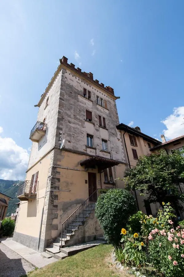 Bella Alda Beautiful Como Castle Penthouse Canzo